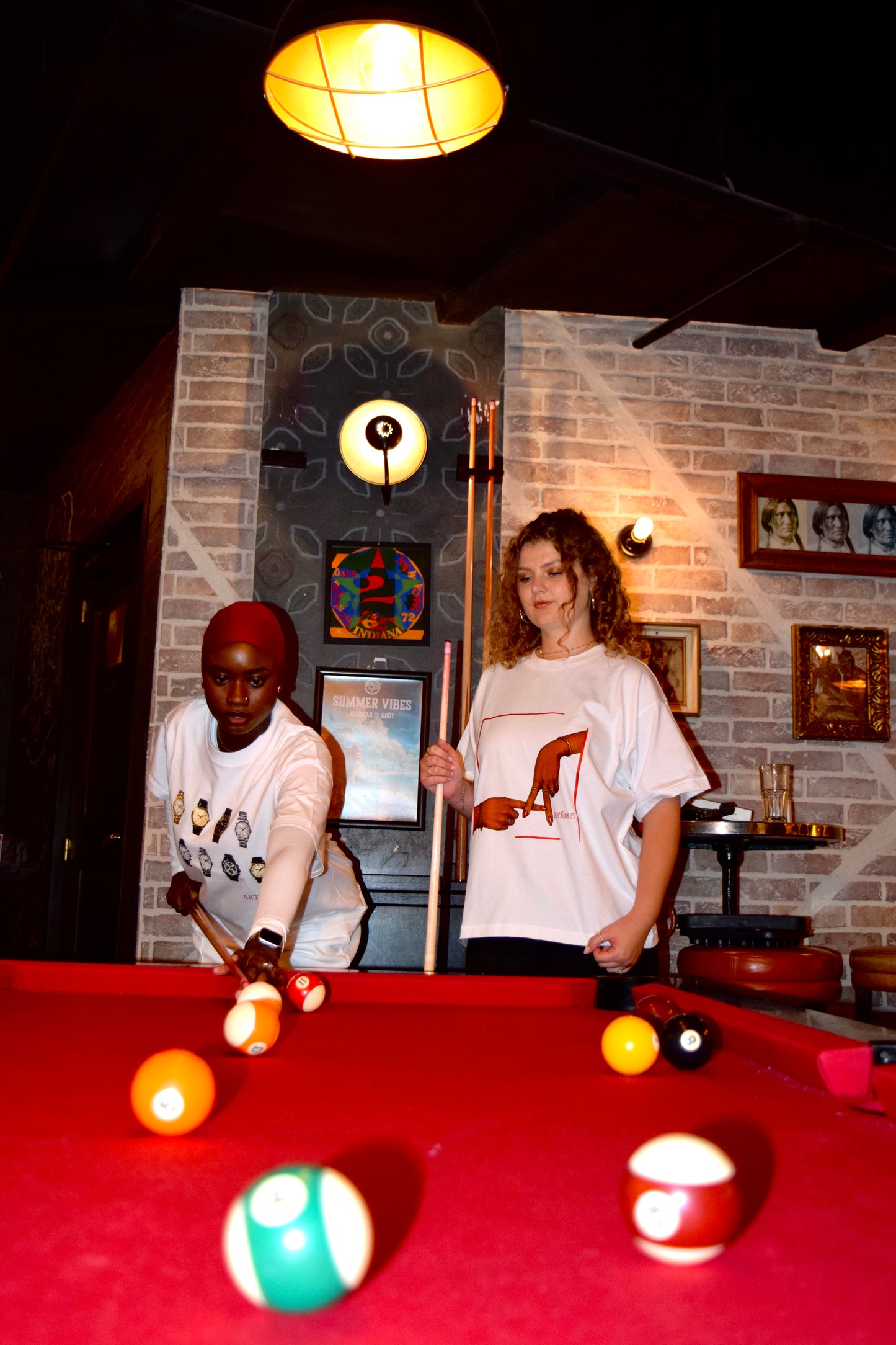 Le T-shirt Mains